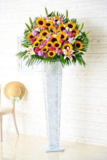 ＜配送地域限定＞アートスタンド花　向日葵（ひまわり）ミックス白ブリキ型